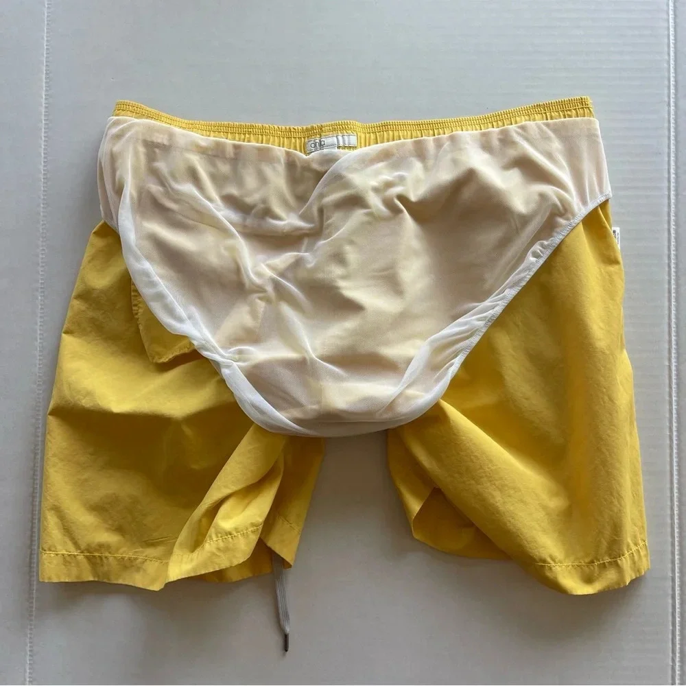 Onia Charles 5" Short Resort Yellow Men size XL - Picture 9 of 12